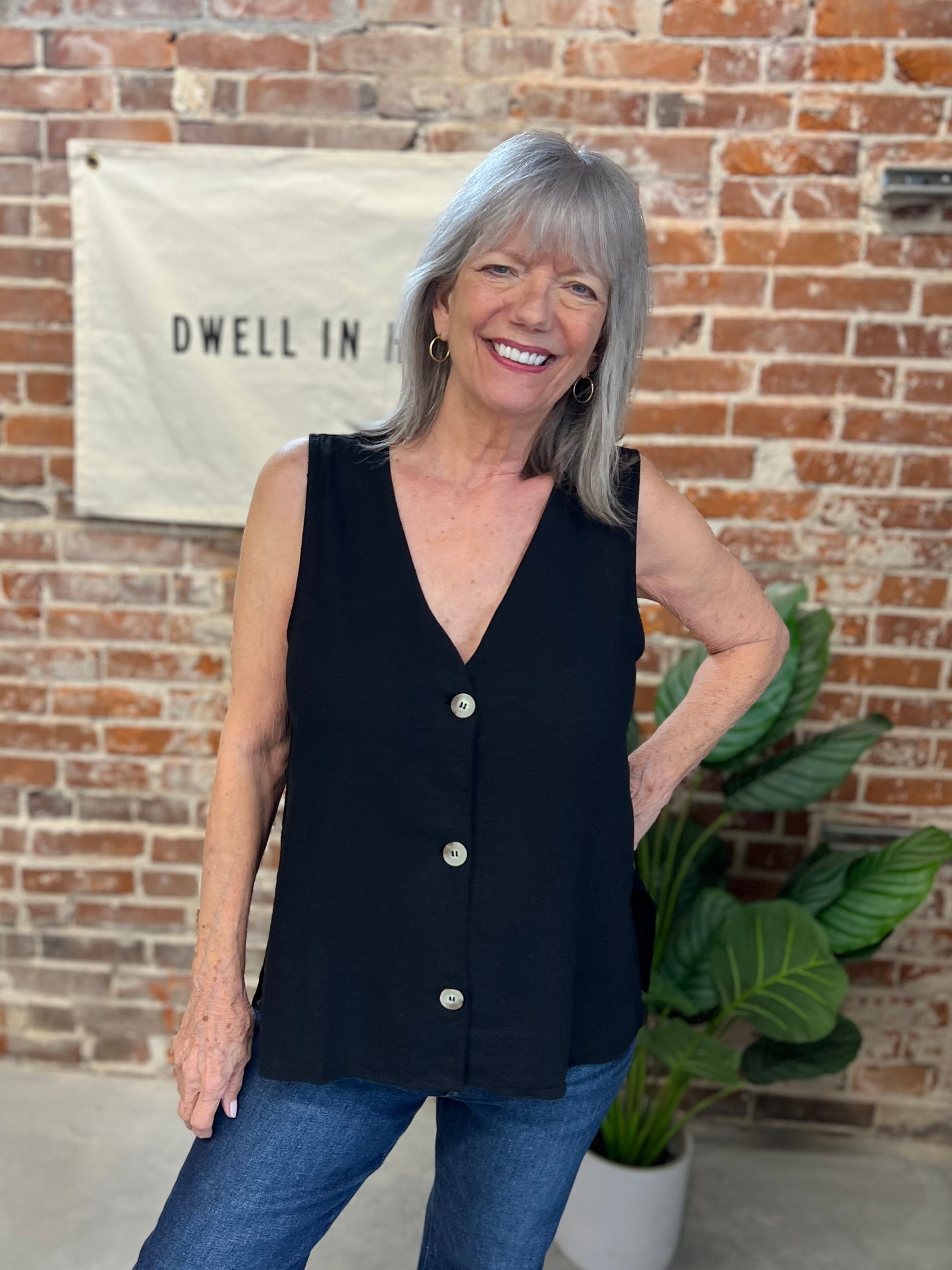 Solene Vest - Black