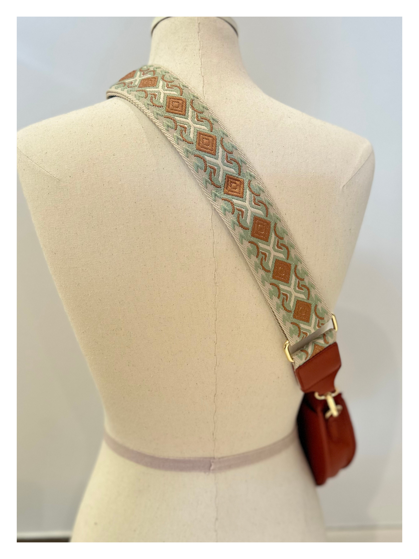 Maggie Crossbody - Deep Camel