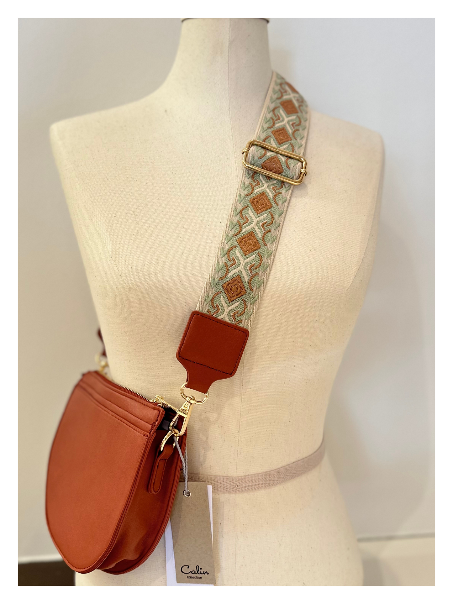Maggie Crossbody - Deep Camel