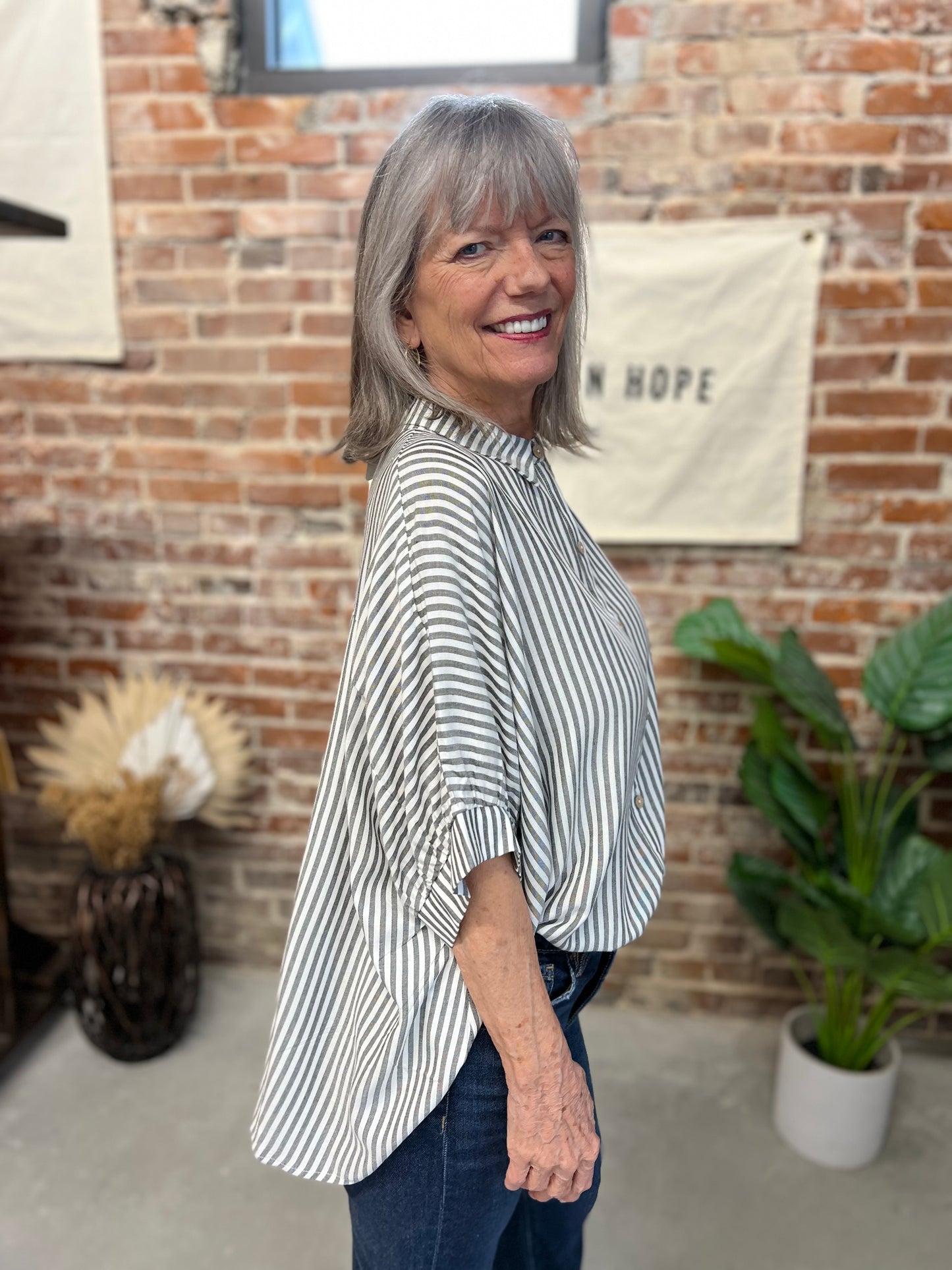 Lumi Button Up Blouse - Black