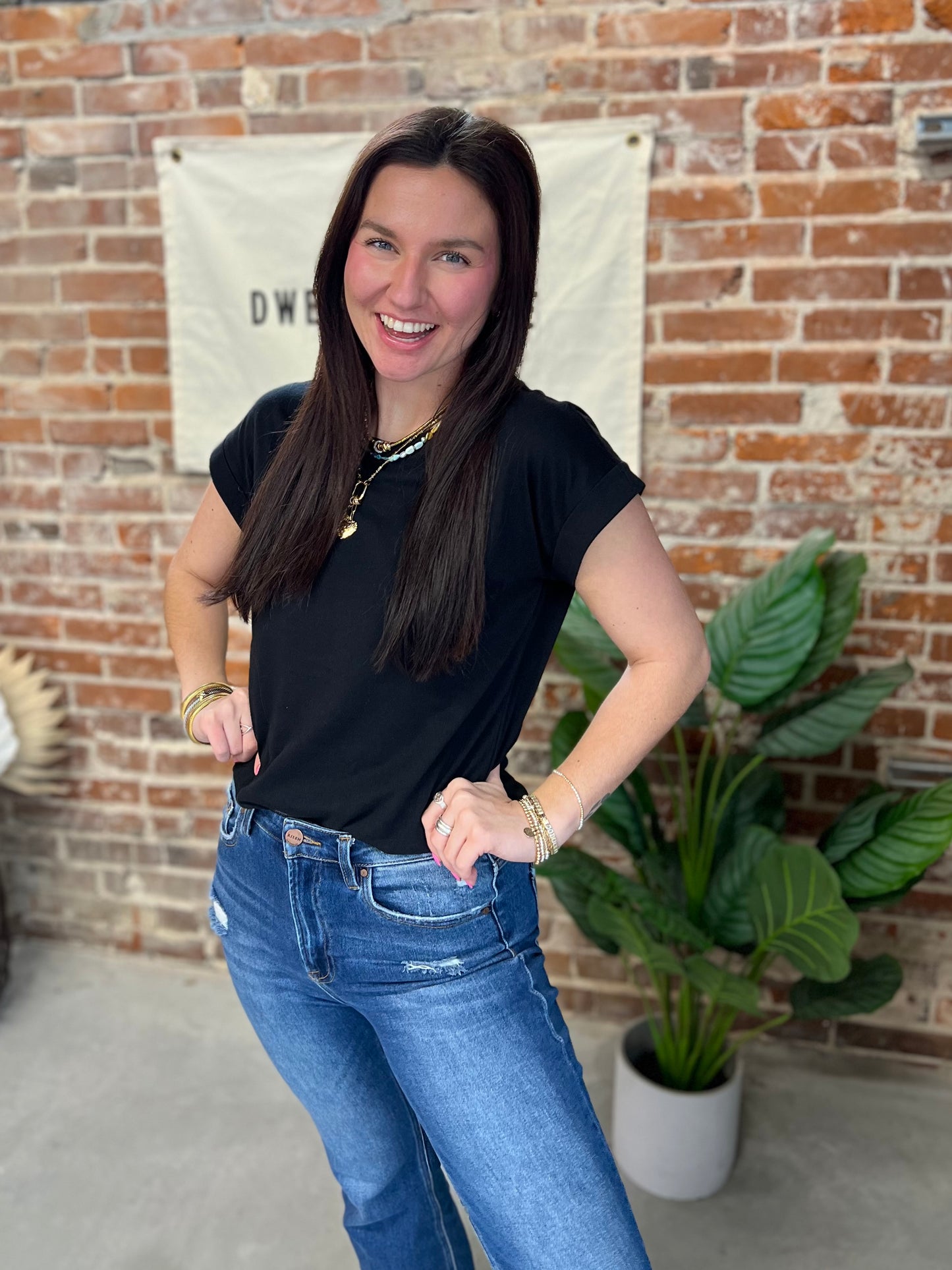 Charlotte Folded Sleeve Tee - Black