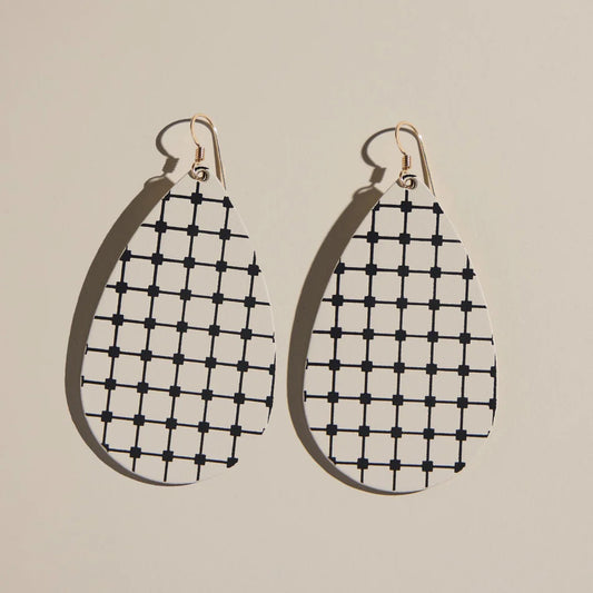 N+S - Ecru Quilted Teardrops M